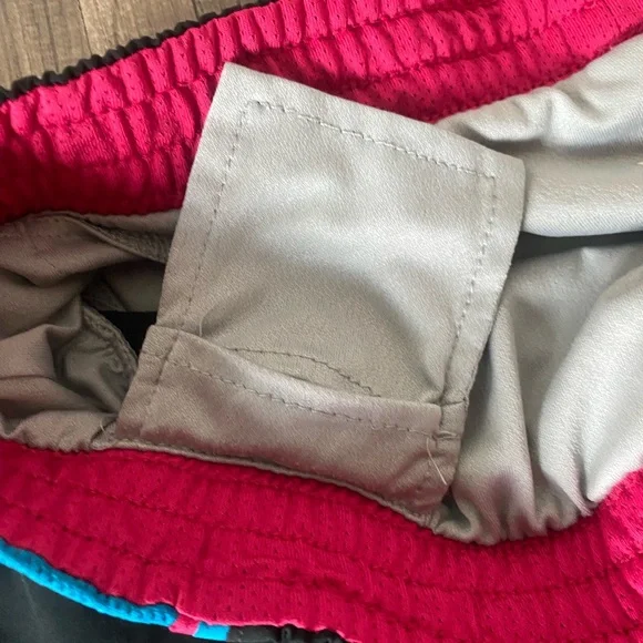 Nike Women's Black and Pink Athletic Shorts - Picture 6 of 12